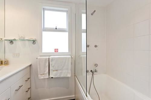 Twofourtwo Boutique Apartments Launceston Zewnętrze zdjęcie