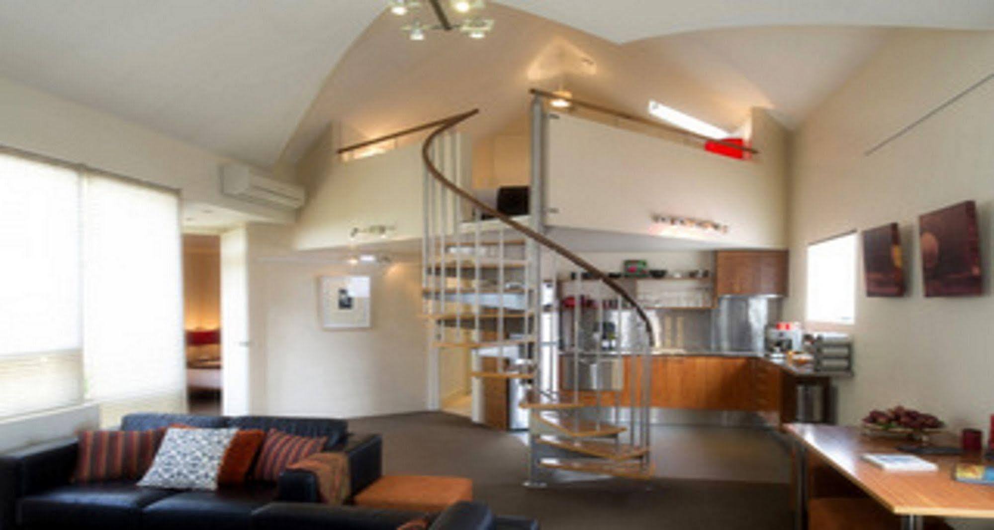 Twofourtwo Boutique Apartments Launceston Zewnętrze zdjęcie