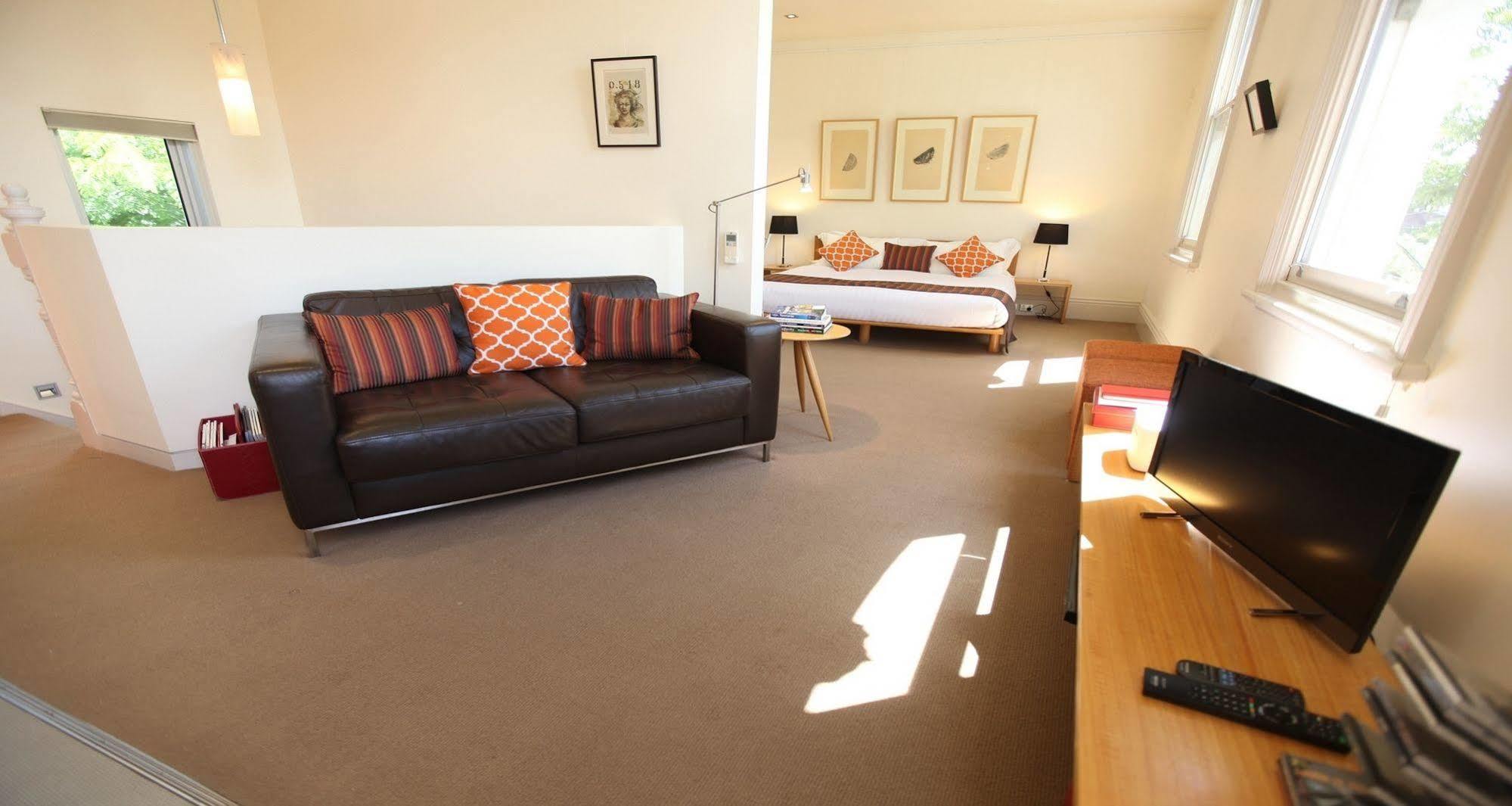 Twofourtwo Boutique Apartments Launceston Zewnętrze zdjęcie