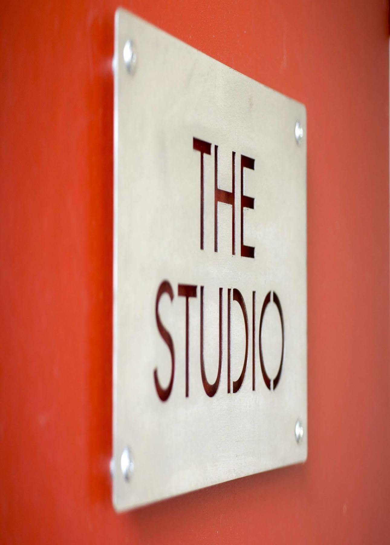 Twofourtwo Boutique Apartments Launceston Zewnętrze zdjęcie